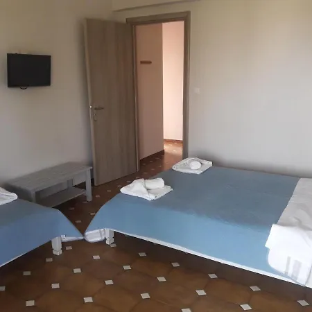 Drossia 5 *